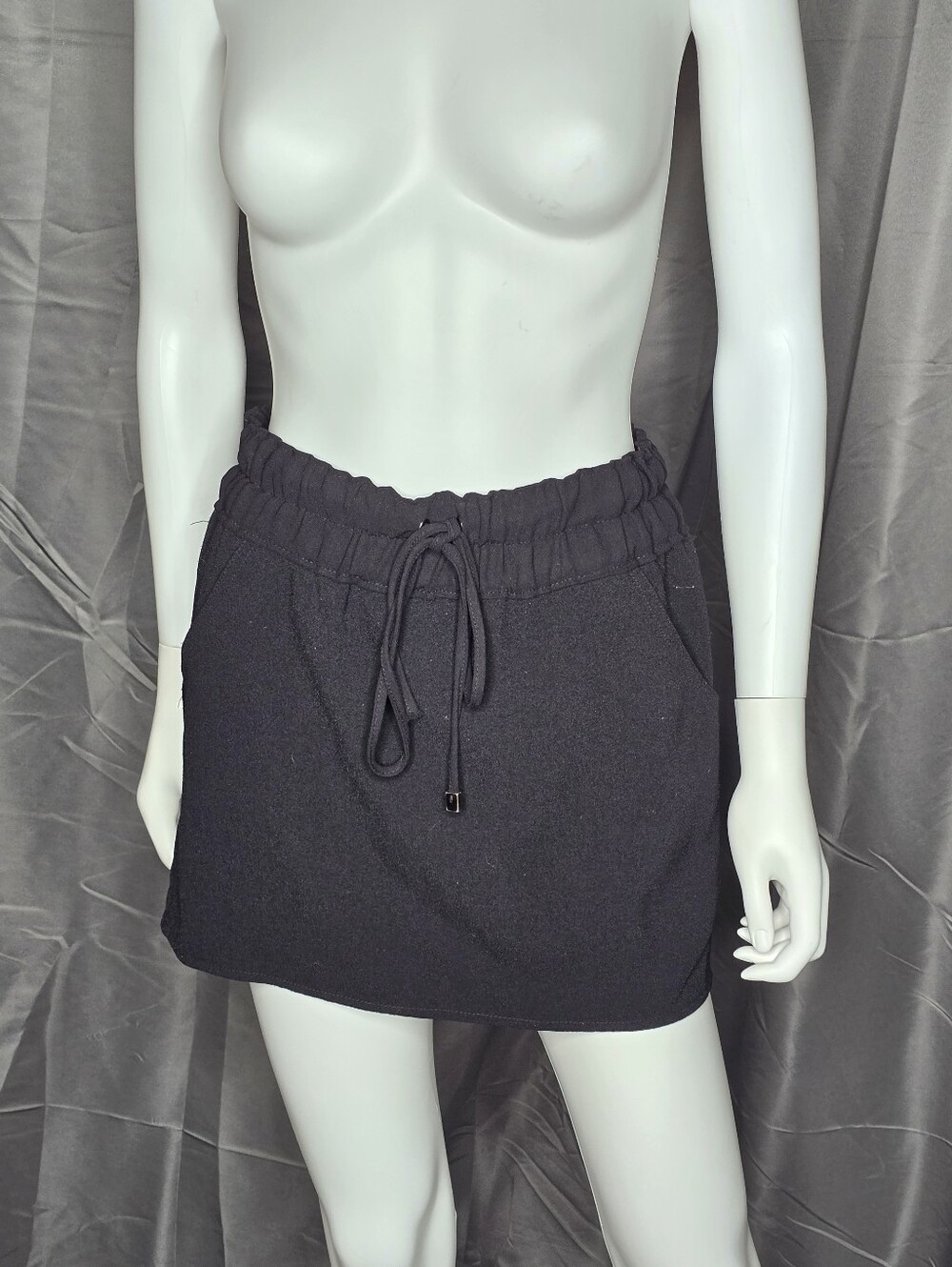 Mango Black Suit Skirt With Pockets